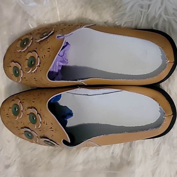 NIP women's slip ons - Picture 5 of 7